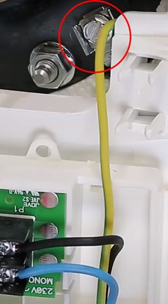 brancher-thermostat-chauffe-eau-electrique.jpg