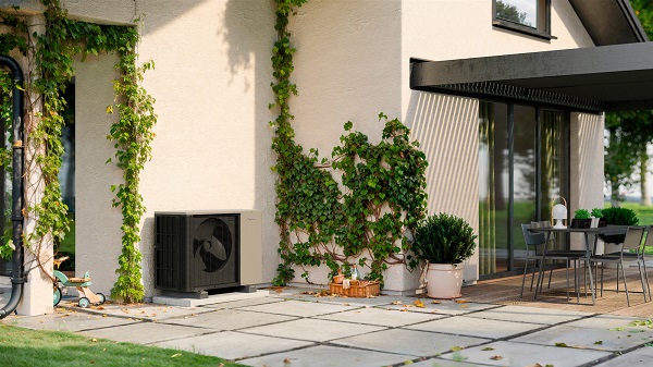 pas-assez-d-eau-chaude-sanitaire-pompe-a-chaleur-air-eau.jpg