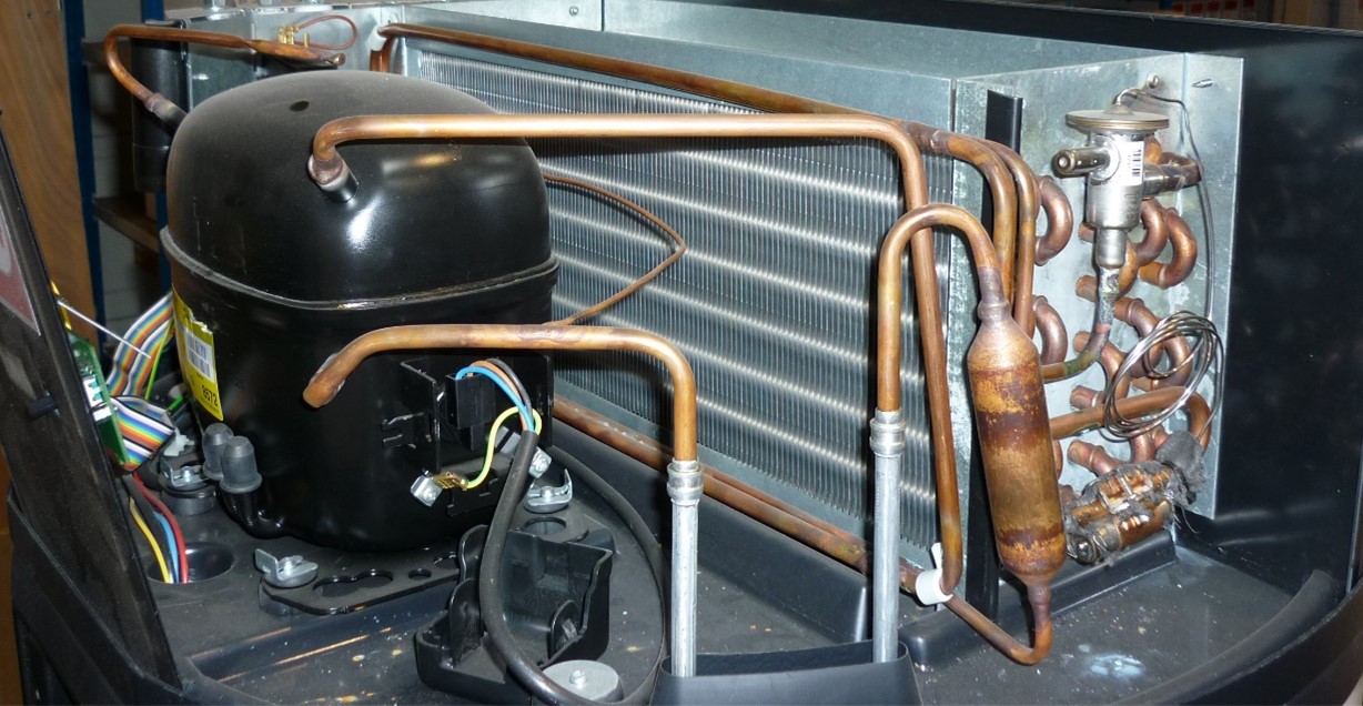 pompe-a-chaleur-chauffe-eau-thermodynamique-aeromax-1.jpg